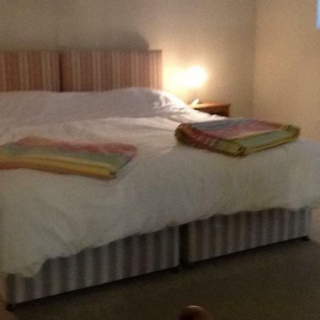 5 High Street Apartment Templecombe Ngoại thất bức ảnh